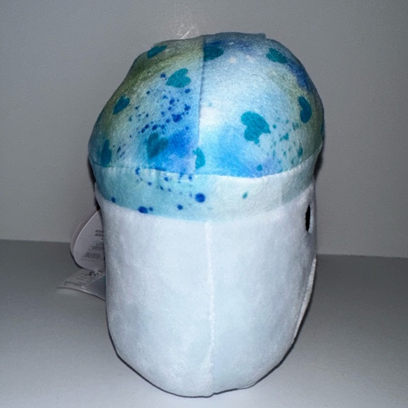 5" Mully the Mushroom 2023 Valentines Squishmallow - Picture 4 of 4